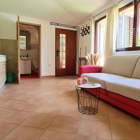 Apartments & Rooms Ivana Rovinj Pokoj fotografie