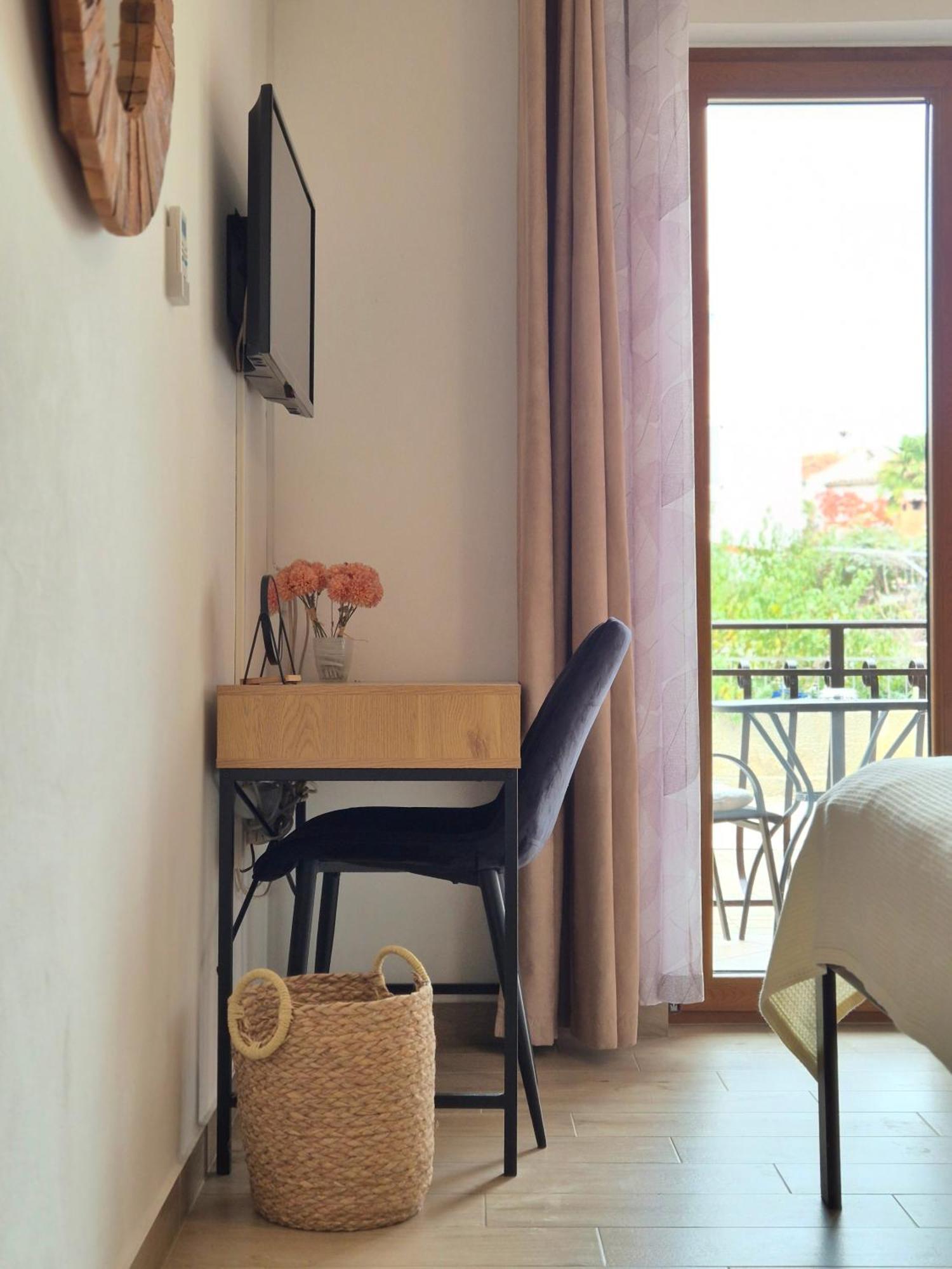 Apartments & Rooms Ivana Rovinj Pokoj fotografie